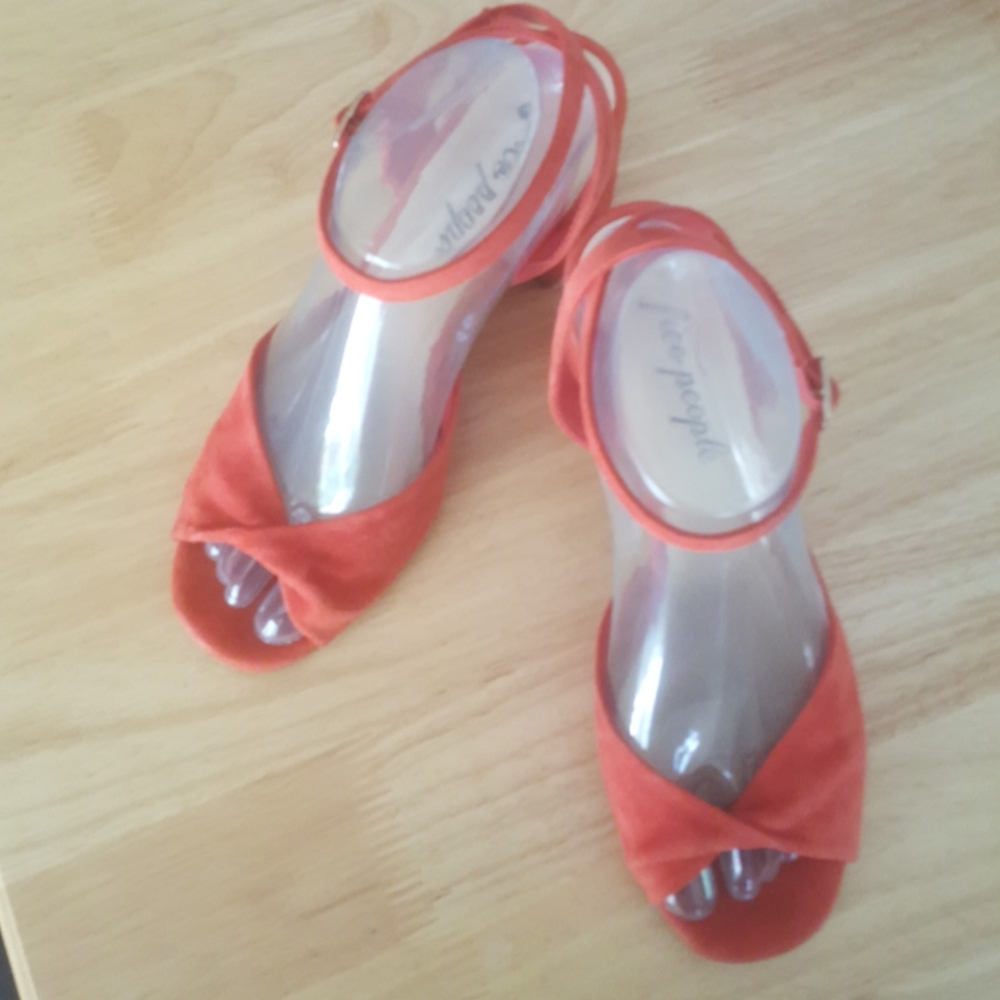 Free People Red Suede Ankle Strap Heels Size 8 Boho Romantic
